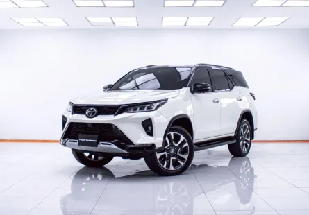 6B187 TOYOTA FORTUNER 2.8 LEGENDER 4WD BLACKTOP AT 2020