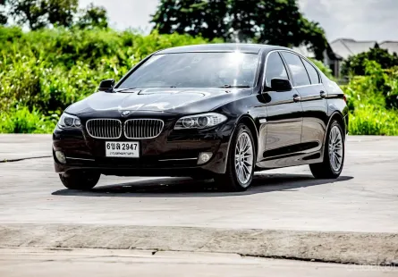 2010 BMW 5 Series 2.5 523i รถเก๋ง 4 ประตู 