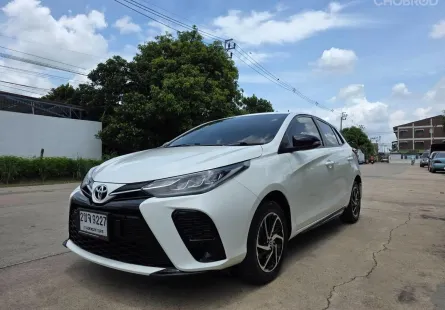 Toyota Yaris 1.2 Sport ปี 2021 สภาพดี มือเดียว