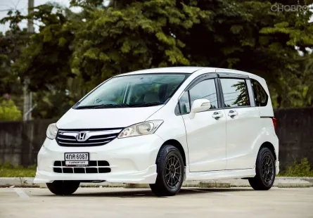 Honda Freed 1.5 E 2015 สภาพสวย ไมล์น้อย