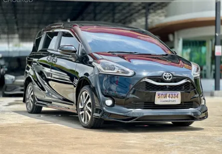 Toyota Sienta 1.5 V ปี 2020 รถ MPV สุดหรู สภาพดีเยี่ยม