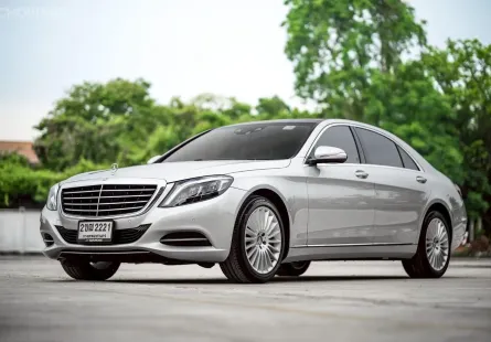 Benz S300 Bluetec Hybrid Exclusive ปี 2015 เลขไมล์น้อย ๆ 86,000 กม. สภาพสวยมาก มือเดียวป้ายแดง