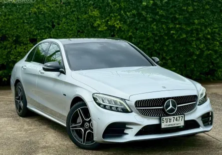 Mercedes-Benz C-Class C300e 2021 รถเก๋งสุดหรูพร้อมใช้งาน รถสวย ไมล์น้อย 