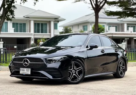 Mercedes-Benz A-Class A200 AMG Dynamic 2024 รถมือเดียวออกศูนย์ ไมล์น้อย 