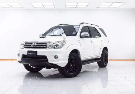 1E010 TOYOTA FORTUNER 3.0 V 2WD AT 2011