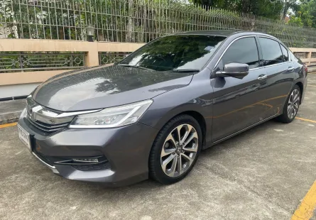 ้HONDA ACCORD 2.0 EL 2017 รถเจ้าของเดียว รถสวย ไม่มีชน รับประกันเครื่องเกียร์ 2 ปี หรือ 20,000 