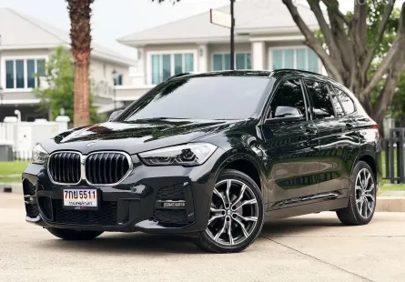 BMW X1 sDrive20d 2021 ราคาพิเศษ รถสวยพร้อมใช้งาน รถบ้าน มือเดียวป้ายแดง 