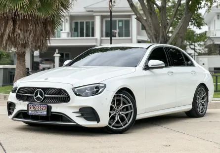 Mercedes-Benz E-Class E220d AMG Sport 2023 ขายรถสวยไมล์น้อย มือเดียวป้ายแดง เจ้าของขายเอง  