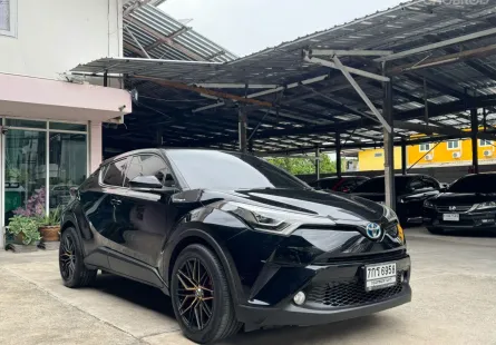 TOYOTA CHR 1.8HV mid มือเดียวสภาพเยี่ยม ปี18