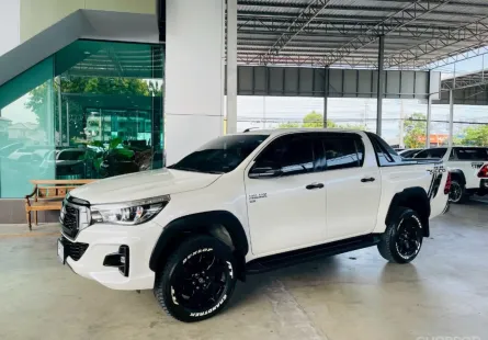 TOYOTA HILUX REVO2.4 PRERUNNER ROCCO AUTO 2WDปี23ขาวมุก ไมล์แท้ เข้าศูนย์ตลอด
