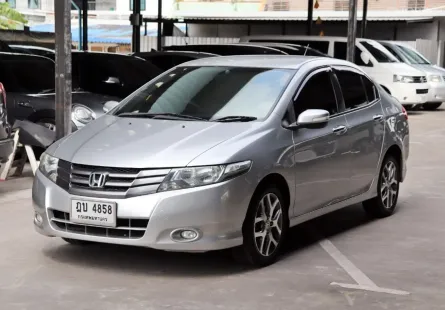2010 Honda CITY 1.5 SV i-VTEC รถเก๋ง 4 ประตู 