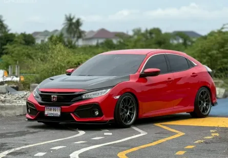 Honda CIVIC 1.5 i-VTEC Turbo 2018 พร้อมของแต่งครบ