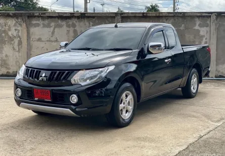  รถบ้านมือเดียว Mitsubishi TRITON 2.5 MEGACAB ปี 2018 สีดำ  ไมล์ 38,xxx km เจ้าของขายเอง 