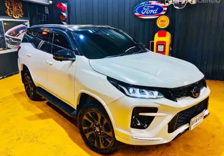 Toyota Fortuner 2.8 GR Sport 2022 มือเดียวออกห้าง รถสวย ไมล์แท้ 