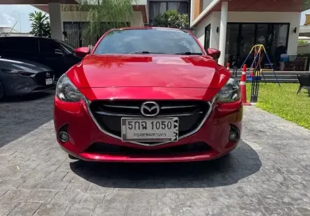 🚗 ขาย Mazda 2 Skyactiv-G 1.3 High Plus ปี 2016 สีแดง ตัวท็อป เจ้าของขายเอง มือเดียว สภาพดีมาก