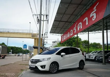 2014 HONDA JAZZ 1.5 SV+  รุ่นท็อปสุด รถสวย สภาพดี