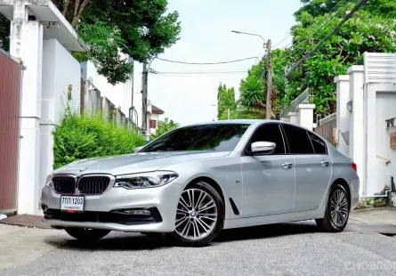 2017 BMW 5 Series 2.0 520d รถเก๋ง 4 ประตู ออกรถง่าย 