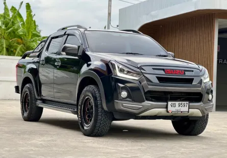 2019 ISUZU D-MAX 19-ปัจจุบัน, V-CROSS CAB-4 3.0 Ddi M โฉม V-CROSS CAB-4 19-ปัจจุบัน