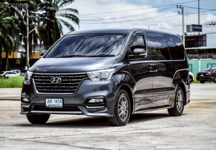 Hyundai H-1 2.5 Elite 2021 รถครอบครัว 11 ที่นั่ง