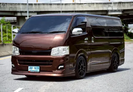Toyota Hiace 2.5 D4D 2008 รถตู้แต่งเต็ม คุ้มค่า