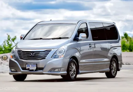 HYUNDAI H-1 2.5 Elite A/T ปี 2015 จด 2016