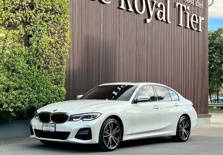 BMW 3 Series 330e 2020 รถสวยไมล์น้อย พร้อมใช้งาน 