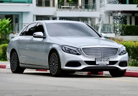 2017 Mercedes-Benz C-Class 2.0 C350e รถเก๋ง 4 ประตู รถบ้านมือเดียว ไมล์น้อย 40,000 km. 