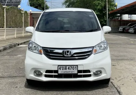 HONDA FREED 1.5 SE ปี 2013 สภาพนางฟ้า
