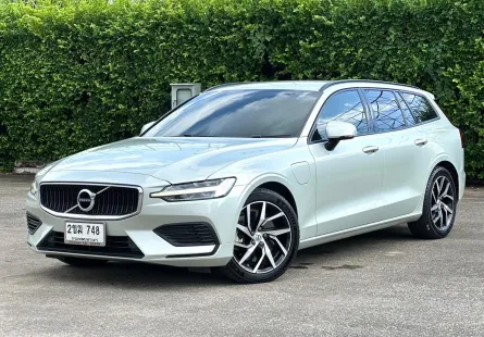 Volvo V60 2.0 T8 R-Design Expression ปี 2021 ไมล์น้อย ประวัติครบ 