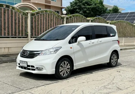 HONDA FREED 1.5 SE ปี 2013 ราคาพิเศษสุด