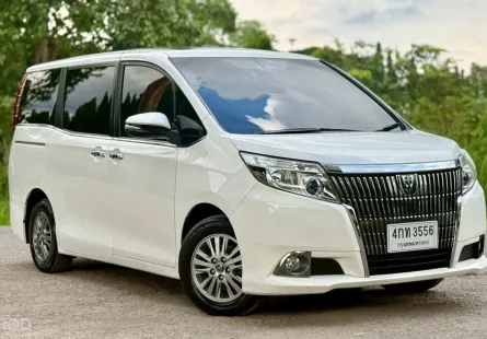 Toyota Esquire 2.0 Gi ปี 2015 รถบ้านสภาพดี