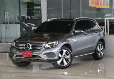 Mercedes-Benz GLC-Class 2.1 GLC250d 4WD ปี 18 รถบ้านมือเดียว ใช้น้อยเข้าศูนย์BENZตลอด สวยเดิม ฟรีดาว