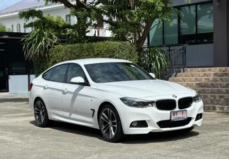 2020 BMW 320D GT MSPORT LCI รถมือเดียวป้ายแดง รถวิ่งน้อย เข้าศูนย์ตามระยะ รถไม่เคยมีอุบัติเหตุครับ