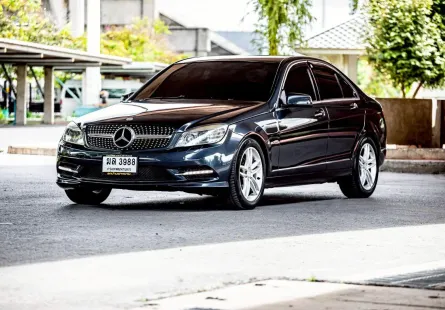 2013 Mercedes-Benz C-Class 1.8 C250 รถเก๋ง 4 ประตู 