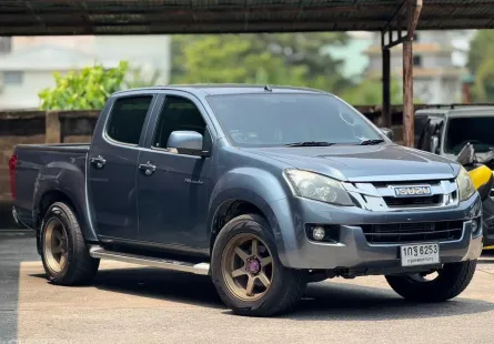 ISUZU D-MAX 2.5 VGS Z Ddi HI-LANDER CAB-4 เกียร์ธรรมดา สีบรอนซ์เทา ปี2012 รถบ้าน ไมล์แท้  