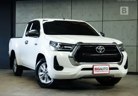 2024 Toyota HILUX REVO 2.4 Smart Cab Z Edition Mid AT ไมล์แท้ 4 หมื่น Warranty 3 ปี 100,000 KM B8580
