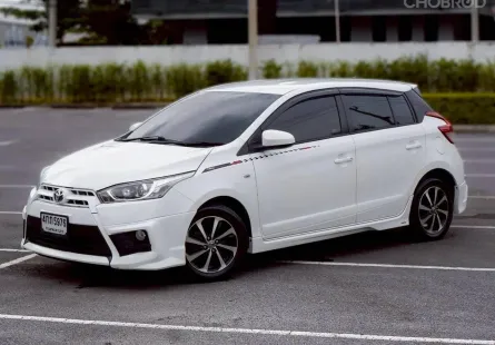 Toyota Yaris 1.2 TRD Sportivo ปี 2015 รถบ้านสภาพดี พร้อมใช้งาน  