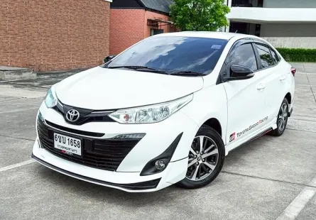 Toyota Yaris Ativ 2020