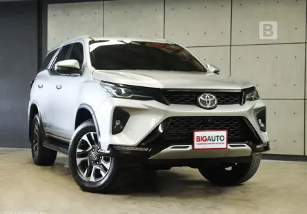 2022 Toyota FORTUNER 2.4 Leader V 4WD SUV AT ไมล์แท้ 7 หมื่น Warranty 5 ปี 150,000 KM B3811