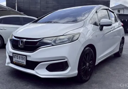 2018 Honda JAZZ 1.5 i-VTEC รถเก๋ง 5 ประตู รถบ้านแท้ 