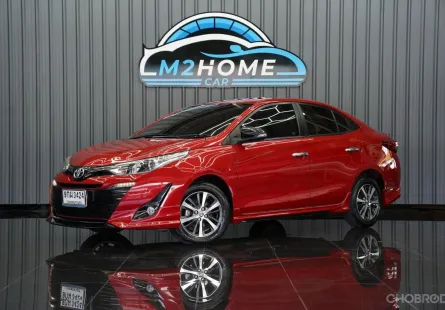 TOYOTA YARIS ATIV 1.2 High CVT AT ปี 2019 จด 2020 สีแดง