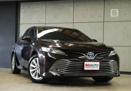 2019 Toyota CAMRY 2.5 Hybrid AT รถมือเเรกจากป้ายเเดง มีประวัติการดูแลรักษาดีทุกระยะ ไมล์แท้ B6988