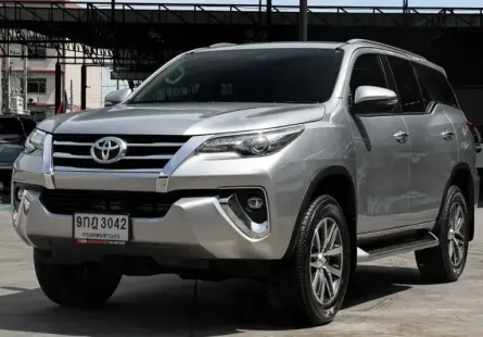 2019 Fortuner 2.4 V 4WD ผ่อน13,*** ออกรถ999 ออกง่ายอนุมัติไว ดอกเบี้ยถูก บริการดูแลฉุกเฉิน24ชั่วโมง