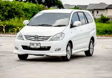 2011 Toyota Innova 2.0 SUV 