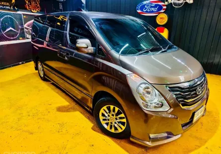 Hyundai H-1 2.5 Elite 2015 สภาพดี เช็คศูนย์ Hyundai ตลอด รถสวยไมล์แท้  