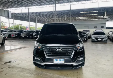 Hyundai H-1 2.5 Deluxe 2020 ไมล์แท้ ดูแลดีเข้าศูนย์ตลอด
