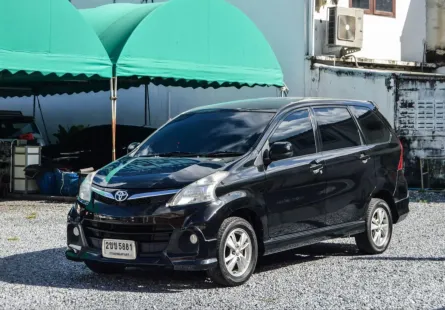 Toyota Avanza 1.5 S Touring ปี 2015จด2016 รุ่นท็อป 7 ที่นั่ง