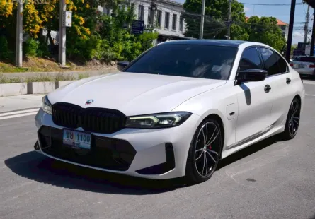2023 BMW 3 Series 2.0 330e รถเก๋ง 4 ประตู รถสภาพดี มีประกัน ไมล์น้อย เจ้าของขายเอง 