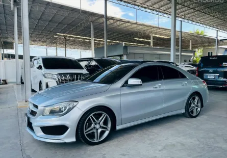 MERCEDES BENZ CLA250 2.0 AMG Dynamic 2016 รถสวย มือแรก พร้อมใช้ ไมล์น้อย TOP สุด รับประกันตัวถัง