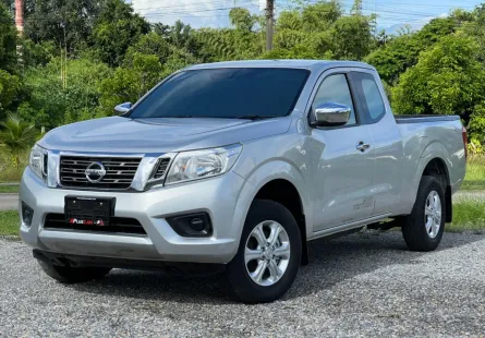 NISSAN NAVARA 2.5 E NP300 king cab M/T ปี2018 สีเทา
